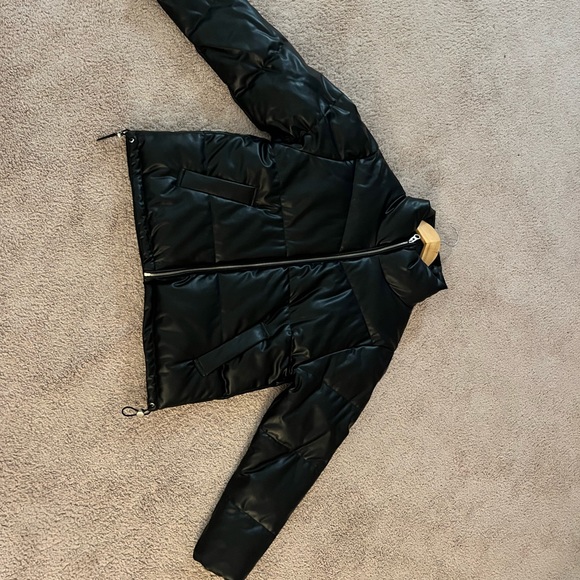 Jacket - Picture 2 of 4